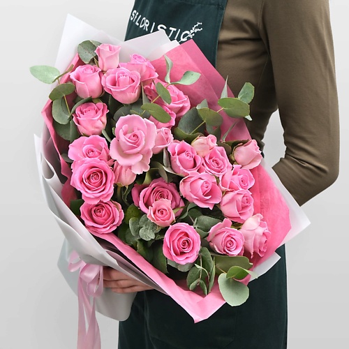 STUDIO FLORISTIC Букет из розовых Роз «Костёр Любви»